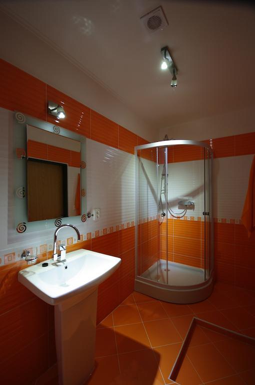 Pension Max Valtice Chambre photo